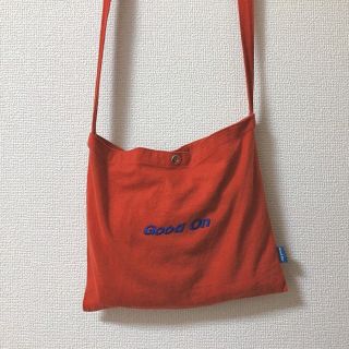 カーハート(carhartt)のgood on サコッシュ(ショルダーバッグ)