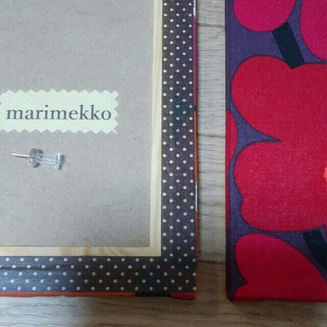 marimekko(マリメッコ)のマリメッコ　ファブリックパネル　廃盤色 ハンドメイドのインテリア/家具(ファブリック)の商品写真