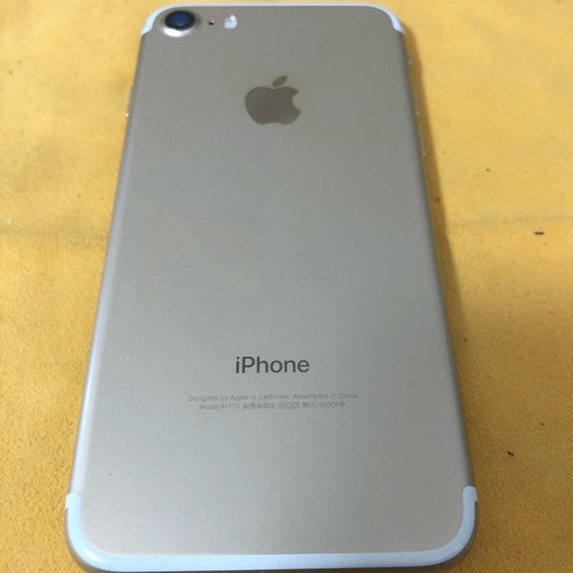 Apple ゴールドの通販 by モチ's shop｜アップルならラクマ - iPhone7 32G 正規品お得
