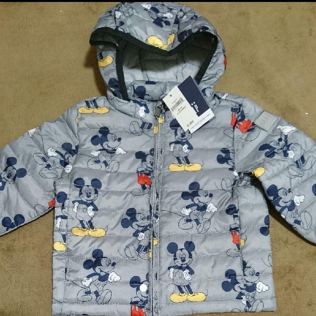 GAP(ギャップ)の新品 80cm GAP ディズニー アウター ジャンパー ミッキー キッズ/ベビー/マタニティのベビー服(~85cm)(ジャケット/コート)の商品写真