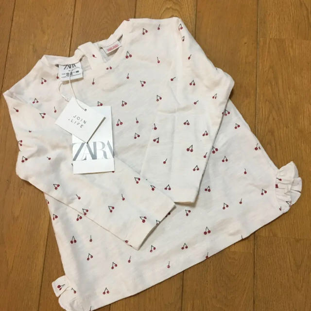 ZARA KIDS(ザラキッズ)のあーちゃん様専用 キッズ/ベビー/マタニティのベビー服(~85cm)(シャツ/カットソー)の商品写真