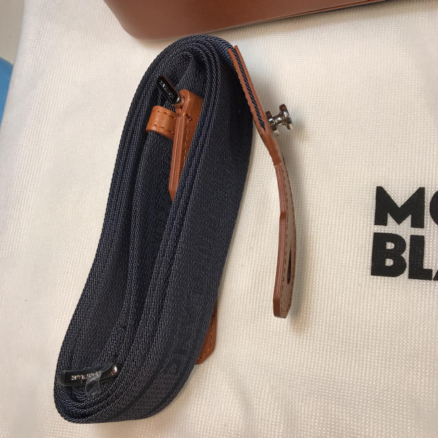 MONTBLANC(モンブラン)のこうさま専用【新品 定価10万】モンブランMontBlancナイロン×牛革  メンズのバッグ(ビジネスバッグ)の商品写真