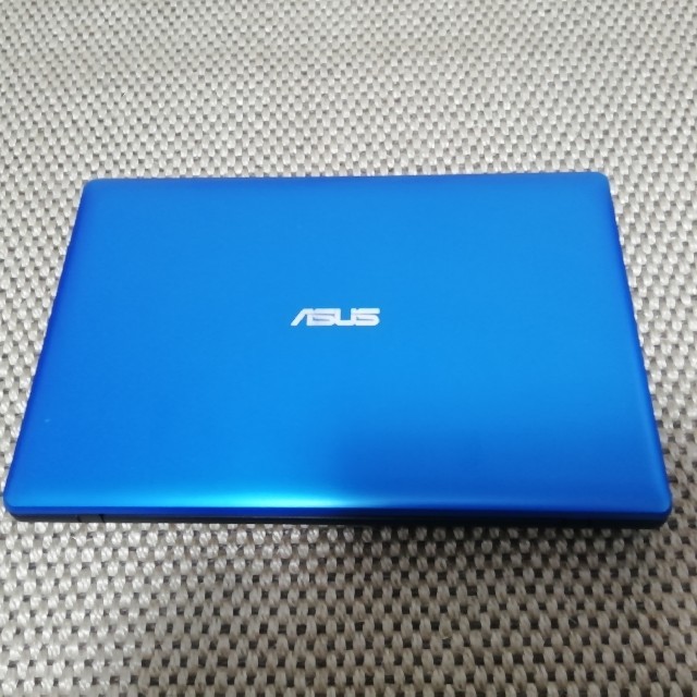 ASUS X200M ブラック　黒