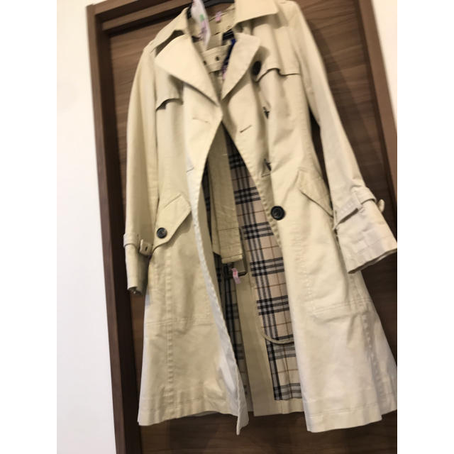 BURBERRY BLUE LABEL(バーバリーブルーレーベル)のBurberry ブルーレーベル ロング トレンチコート レディースのジャケット/アウター(トレンチコート)の商品写真