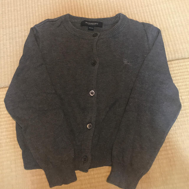 BURBERRY(バーバリー)のバーバリー キッズカーディガン キッズ/ベビー/マタニティのキッズ服女の子用(90cm~)(カーディガン)の商品写真