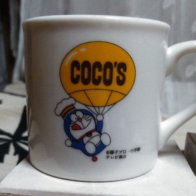ココス ドラえもんコラボ オリジナル マグカップ ノベルティグッズ 値下げの通販 By つんごろ S Shop ラクマ
