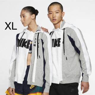 サカイ(sacai)のNIKE × sacai ダブルジップ　パーカ　XLサイズ(パーカー)