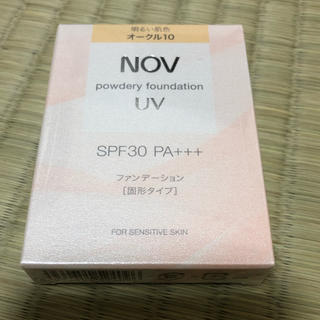 ノブ(NOV)のノブ パウダリーファンデーション ピンクオークル10(ファンデーション)