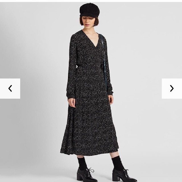 UNIQLO - UNIQLO イネス カシュクールワンピース 星柄の通販 by