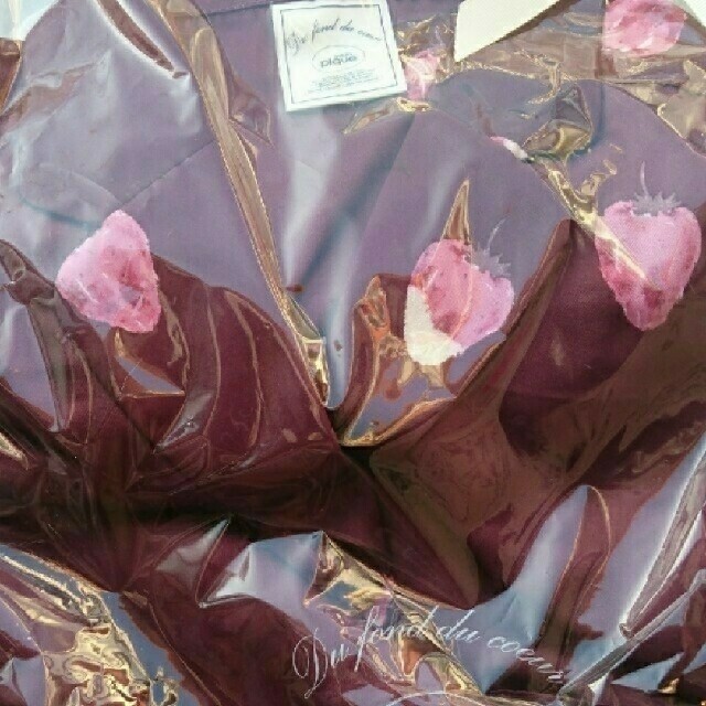 gelato pique(ジェラートピケ)のストロベリーチョコサテンセットアップ レディースのルームウェア/パジャマ(ルームウェア)の商品写真