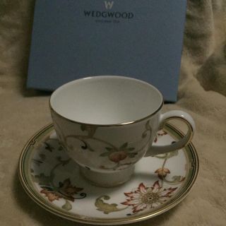 ウェッジウッド(WEDGWOOD)の専用  ウエッジウッド オベロン カップアンドソーサー 廃盤品 リー(食器)