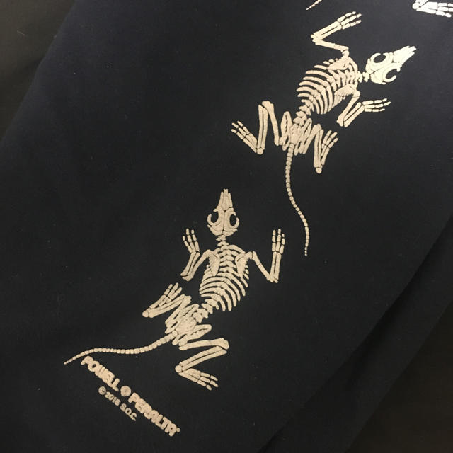 POWELL(パウエル)のPOWELL-Peralta Bonesスウェット メンズのトップス(スウェット)の商品写真