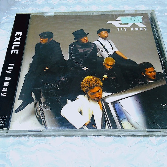 Fly Away / EXILE エンタメ/ホビーのCD(ポップス/ロック(邦楽))の商品写真