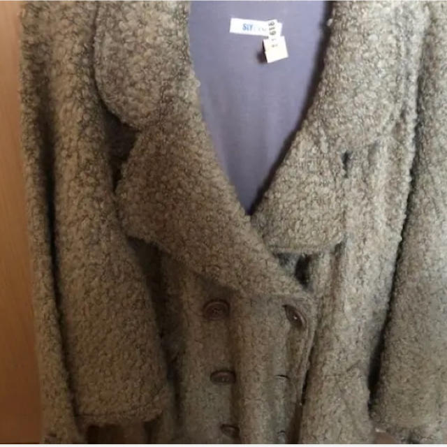 Ameri VINTAGE(アメリヴィンテージ)のSLY レディースのジャケット/アウター(毛皮/ファーコート)の商品写真