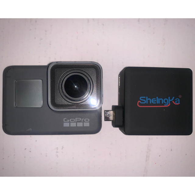 GoPro(ゴープロ)のGoPro hero6 ＆レンズ充電器棒脚立色々セット スマホ/家電/カメラのカメラ(コンパクトデジタルカメラ)の商品写真