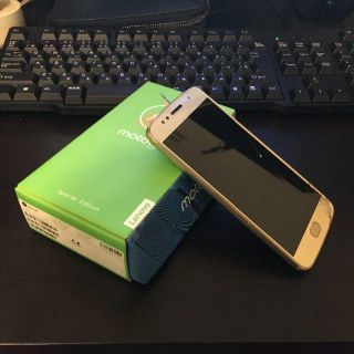 レノボ(Lenovo)の【中古】Lenovo moto g5s【ジャンク】(スマートフォン本体)