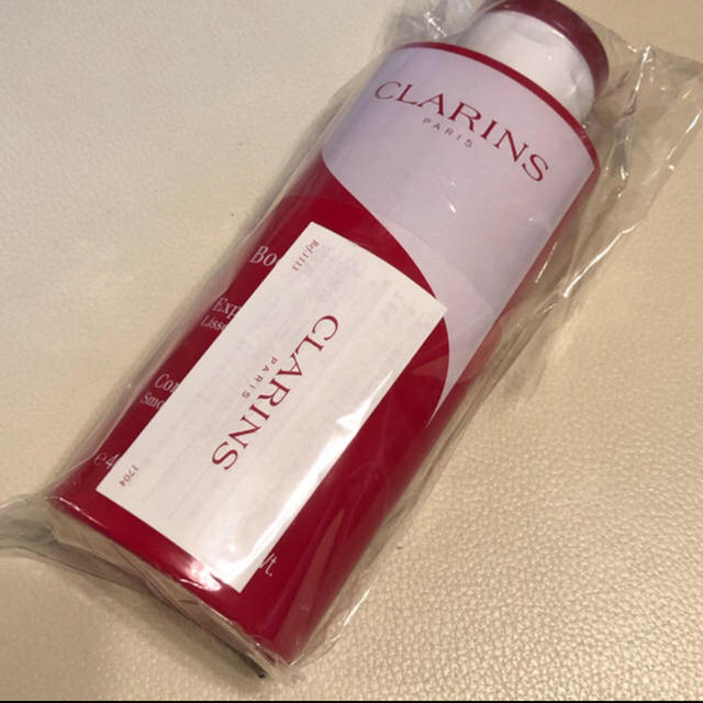 CLARINS(クラランス)の再値下げ　クラランス　ボディフィット コスメ/美容のボディケア(ボディローション/ミルク)の商品写真