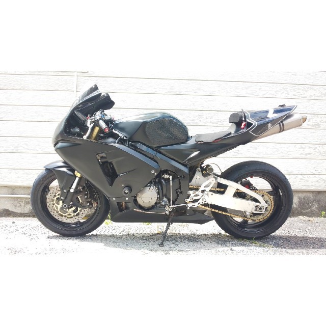 ホンダ - CBR600RR PC37 社外レーシングカウルの通販 by ねこ ホンダ - CBR600RR PC37 社外レーシングカウルの通販 by ねこ