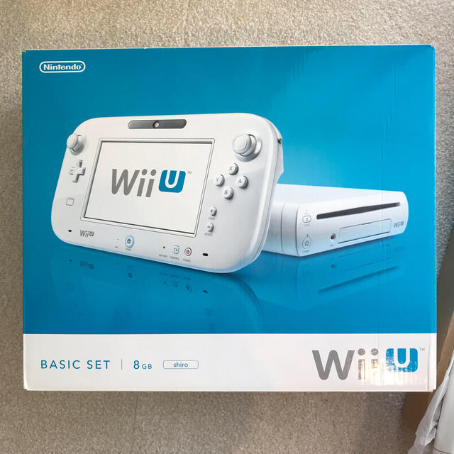 Wii U(ウィーユー)のwii U BASIC SET 8GB shiro エンタメ/ホビーのゲームソフト/ゲーム機本体(家庭用ゲーム機本体)の商品写真