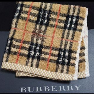 バーバリー(BURBERRY)のバーバリー♥️ハンドタオル♥️(タオル/バス用品)