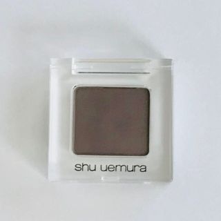 シュウウエムラ(shu uemura)のシュウウエムラ プレスドアイシャドー   Mグレー960(アイシャドウ)