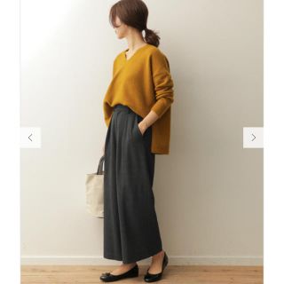 アーバンリサーチドアーズ(URBAN RESEARCH DOORS)の美品 アーバンリサーチ ドアーズ タックルーズパンツ 38 パンツ(チノパン)