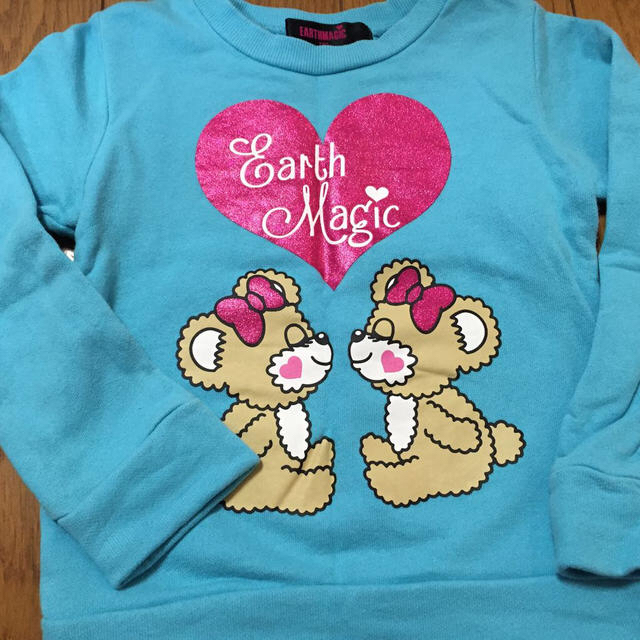 EARTHMAGIC(アースマジック)のアースマジック ♡トレーナー 120 キッズ/ベビー/マタニティのキッズ服女の子用(90cm~)(Tシャツ/カットソー)の商品写真