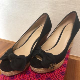 トリーバーチ(Tory Burch)のセール！トリーバーチ ウェッジソールパンプス 黒(ハイヒール/パンプス)