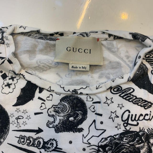 Gucci(グッチ)のGUCCI キッズ キッズ/ベビー/マタニティのキッズ服男の子用(90cm~)(Tシャツ/カットソー)の商品写真