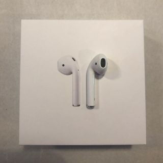 アップル(Apple)のAirPods エアポッズ(ヘッドフォン/イヤフォン)