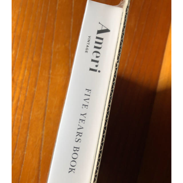 Ameri VINTAGE(アメリヴィンテージ)のAmeri VINTAGE FIVE YEARS BOOK エンタメ/ホビーの本(ファッション/美容)の商品写真
