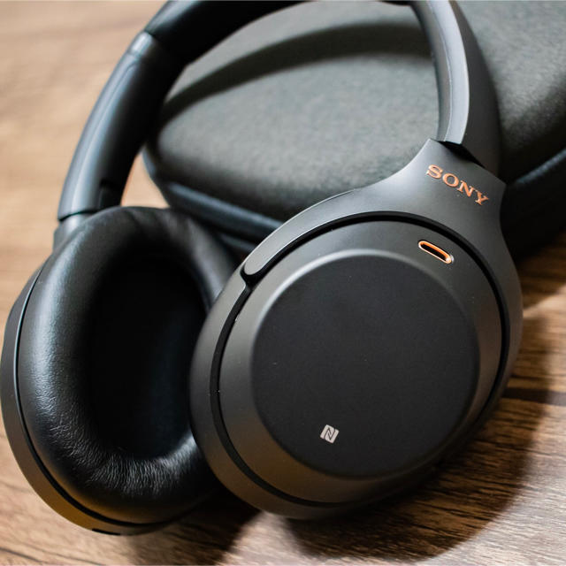 SONY WH-1000XM3 ノイズキャンセリングBluetoothヘッドホン