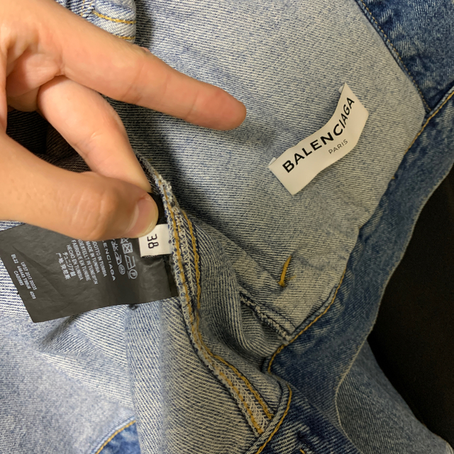 Balenciaga - 【即決値下げ】balenciaga スイングデニムジャケットの