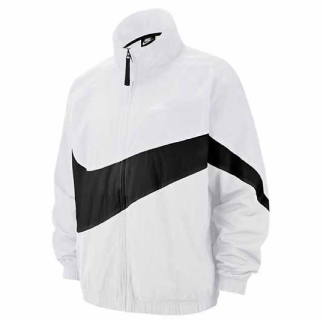 NIKE(ナイキ)の残り2着！新品未使用◆XLサイズ NIKE WOVEN JACKET WHITE メンズのジャケット/アウター(ナイロンジャケット)の商品写真