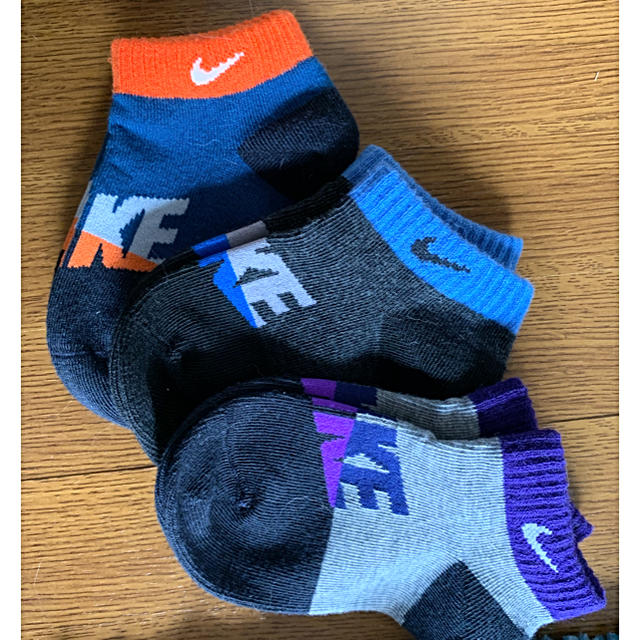 NIKE(ナイキ)のNIKE子供用靴下(15~20cm) キッズ/ベビー/マタニティのこども用ファッション小物(靴下/タイツ)の商品写真