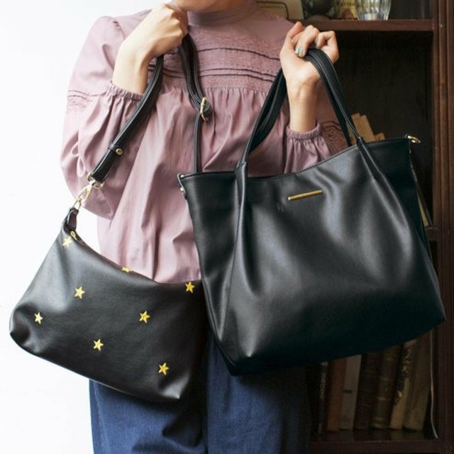 FELISSIMO(フェリシモ)のフェリシモ　星刺繍ポシェット付きトートバッグ レディースのバッグ(トートバッグ)の商品写真