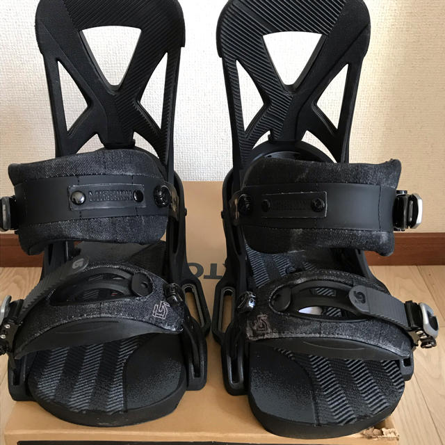BURTON MISSION EST Mサイズ スノーボード BURTON MISSION EST Mサイズ スノーボード