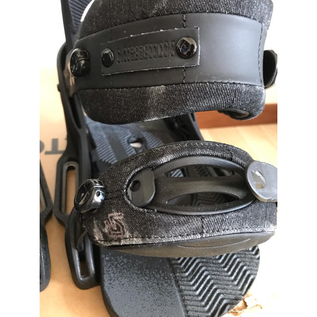 BURTON MISSION EST Mサイズ スノーボード BURTON MISSION EST Mサイズ スノーボード