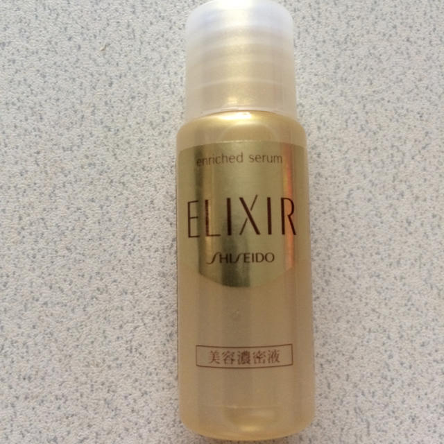 ELIXIR(エリクシール)の556様専用 コスメ/美容のスキンケア/基礎化粧品(美容液)の商品写真