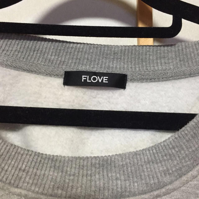 FLOVE(フローヴ)のFLOVE❤スウェット グレー 今井華 レディースのトップス(トレーナー/スウェット)の商品写真