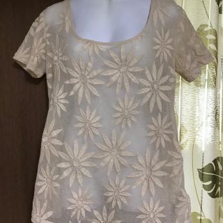 ザラ(ZARA)のZARA 花柄カットソー(カットソー(半袖/袖なし))