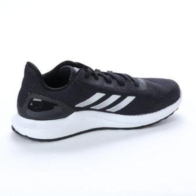 adidas(アディダス)の23cm【新品】アディダス ランニングシューズ　 レディースDB1763 レディースの靴/シューズ(スニーカー)の商品写真