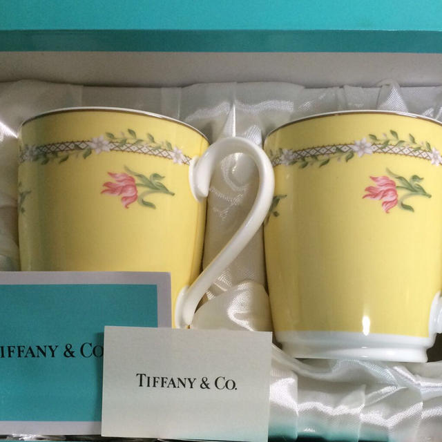Tiffany & Co.(ティファニー)のティファニー✴︎マグカップ 2客セット インテリア/住まい/日用品のキッチン/食器(グラス/カップ)の商品写真