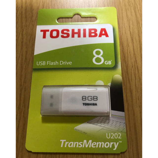 東芝(トウシバ)の東芝 TOSHIBA USBフラッシュメモリ 8GB 2個　新品　未開封　日本製 スマホ/家電/カメラのPC/タブレット(PC周辺機器)の商品写真