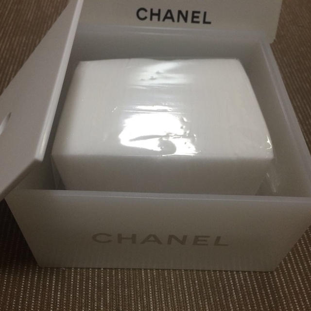 CHANEL シャネル コットン入れ(箱つき) 品 確実本物 セール開催中