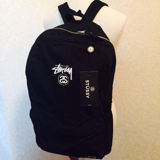 ステューシー(STUSSY)のSTUSSY ブラック色 バックパック(リュック/バックパック)