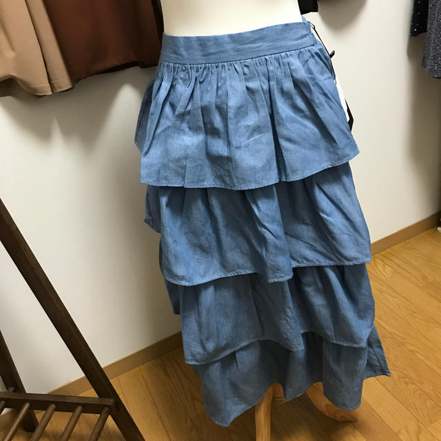 10/10 デニム フリフリスカート ヒスの通販 by イカッピー商店|ラクマ