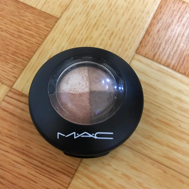 MAC(マック)のMAC ミネラライズアイシャドウ コスメ/美容のベースメイク/化粧品(アイシャドウ)の商品写真
