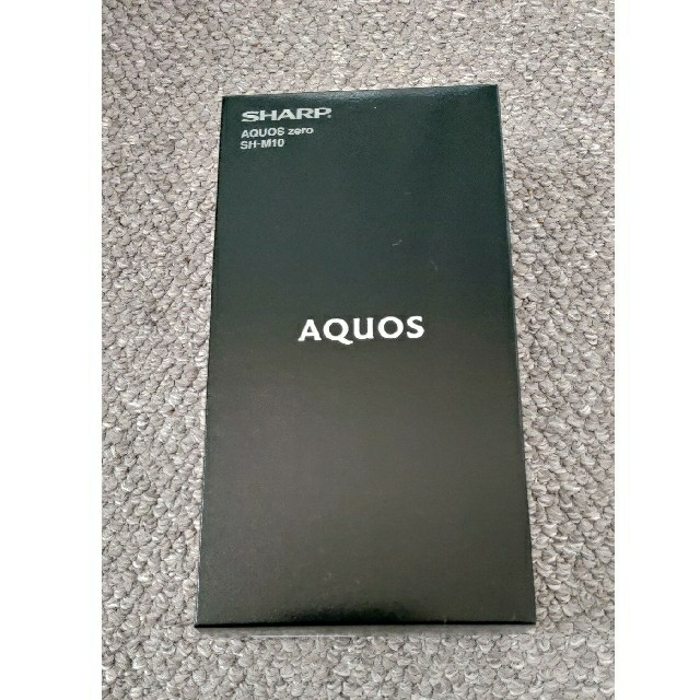 AQUOS zero SH-M10