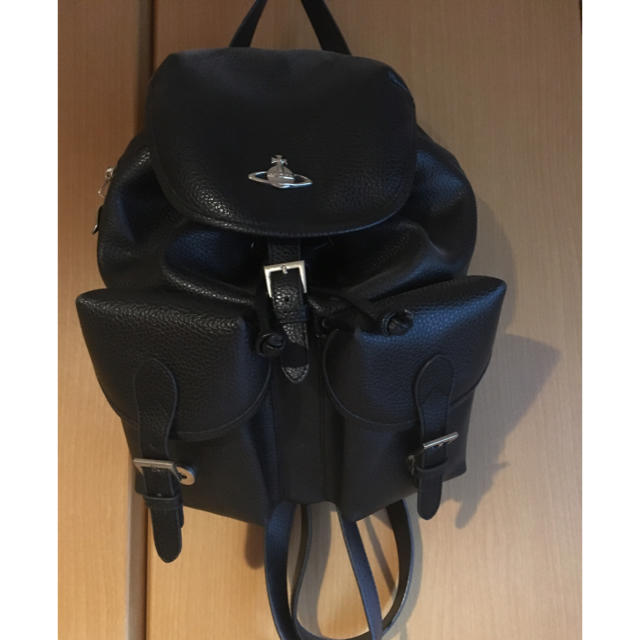 Vivienne Westwood(ヴィヴィアンウエストウッド)のヴィヴィアンウエストウッド★革リュック レディースのバッグ(リュック/バックパック)の商品写真